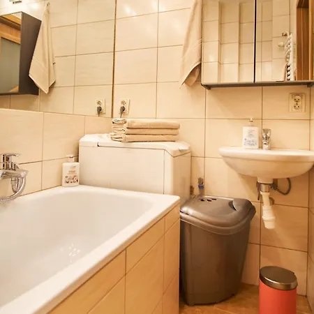 Luna - Center Zbawiciela Marszalkowska Warschau